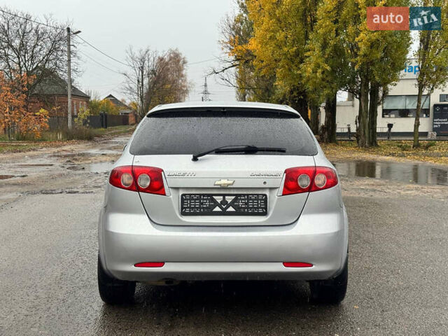 Серый Шевроле Лачетти, объемом двигателя 1.8 л и пробегом 189 тыс. км за 4650 $, фото 9 на Automoto.ua