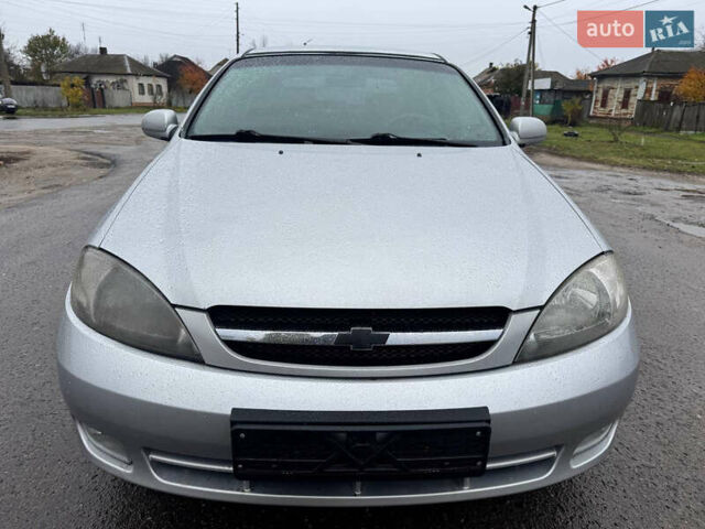 Серый Шевроле Лачетти, объемом двигателя 1.8 л и пробегом 189 тыс. км за 4650 $, фото 6 на Automoto.ua