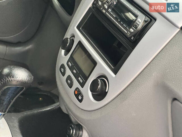 Серый Шевроле Лачетти, объемом двигателя 1.8 л и пробегом 189 тыс. км за 4650 $, фото 44 на Automoto.ua