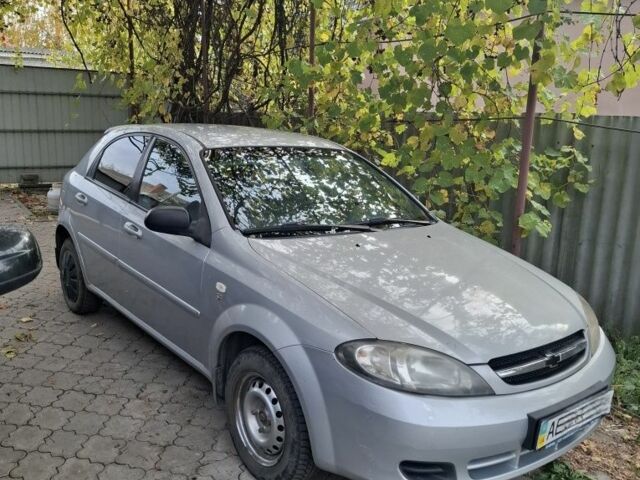 Шевроле Лачетти 2007 в Павлограде на Automoto.ua Серый Шевроле Лачетти, объемом двигателя 1.6 л и пробегом 187 тыс. км за 4000 $, фото 1 на Automoto.ua