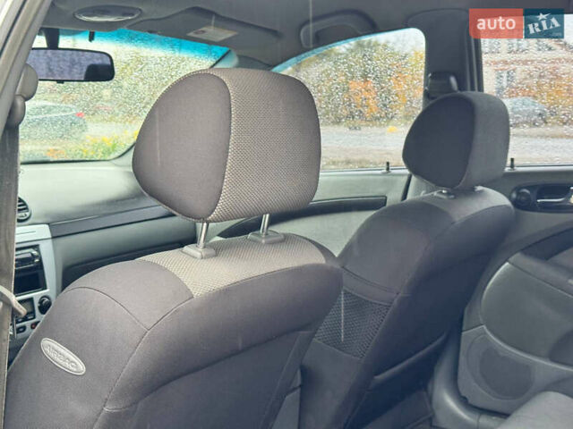 Серый Шевроле Лачетти, объемом двигателя 1.8 л и пробегом 189 тыс. км за 4650 $, фото 29 на Automoto.ua