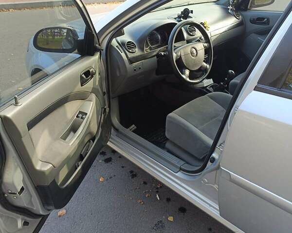 Шевроле Лачетти 2007 в Киеве на Automoto.ua Серый Шевроле Лачетти, объемом двигателя 1.6 л и пробегом 162 тыс. км за 3700 $, фото 18 на Automoto.ua
