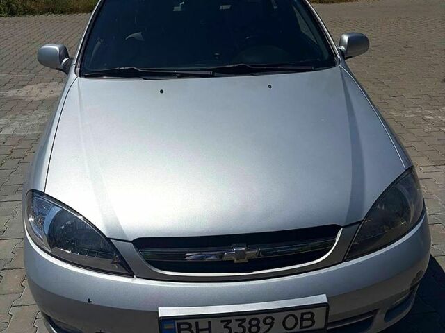 Сірий Шевроле Лачетті, об'ємом двигуна 2 л та пробігом 276 тис. км за 4500 $, фото 3 на Automoto.ua