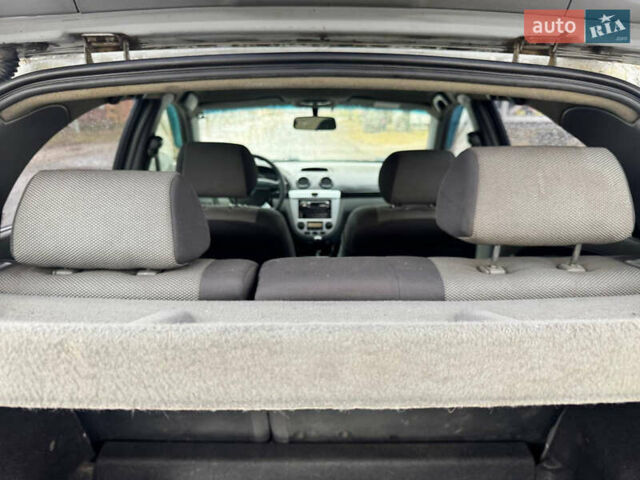 Серый Шевроле Лачетти, объемом двигателя 1.8 л и пробегом 189 тыс. км за 4650 $, фото 30 на Automoto.ua