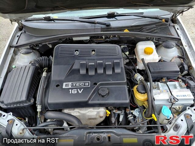 Серый Шевроле Лачетти, объемом двигателя 1.6 л и пробегом 193 тыс. км за 4200 $, фото 7 на Automoto.ua