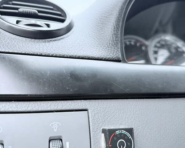 Сірий Шевроле Лачетті, об'ємом двигуна 1.6 л та пробігом 250 тис. км за 2250 $, фото 7 на Automoto.ua