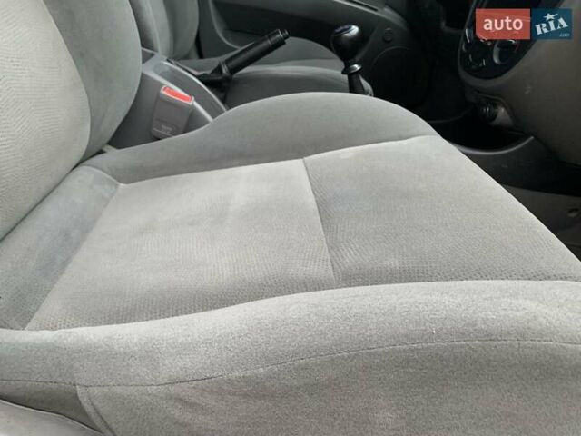 Сірий Шевроле Лачетті, об'ємом двигуна 1.6 л та пробігом 162 тис. км за 3500 $, фото 11 на Automoto.ua