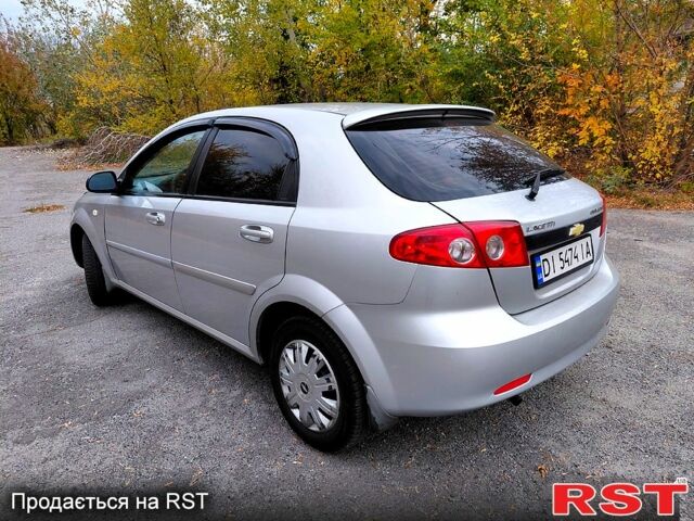Серый Шевроле Лачетти, объемом двигателя 1.6 л и пробегом 193 тыс. км за 4200 $, фото 3 на Automoto.ua