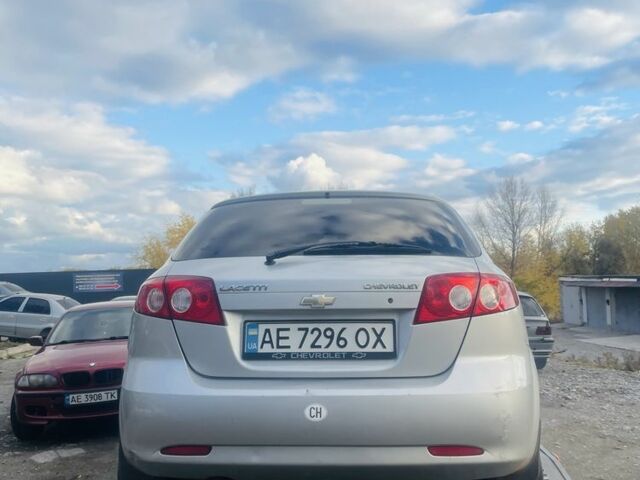 Сірий Шевроле Лачетті, об'ємом двигуна 1.6 л та пробігом 200 тис. км за 1650 $, фото 1 на Automoto.ua
