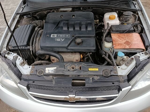 Сірий Шевроле Лачетті, об'ємом двигуна 1 л та пробігом 275 тис. км за 3999 $, фото 7 на Automoto.ua