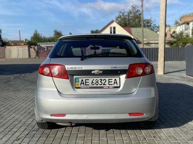 Серый Шевроле Лачетти, объемом двигателя 1.6 л и пробегом 109 тыс. км за 3300 $, фото 4 на Automoto.ua