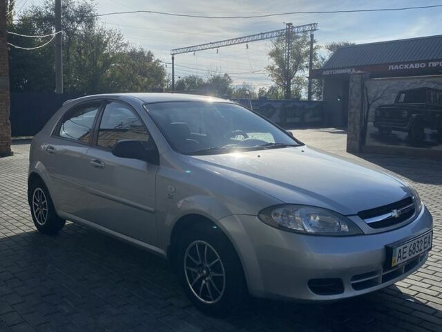 Серый Шевроле Лачетти, объемом двигателя 1.6 л и пробегом 109 тыс. км за 3300 $, фото 3 на Automoto.ua