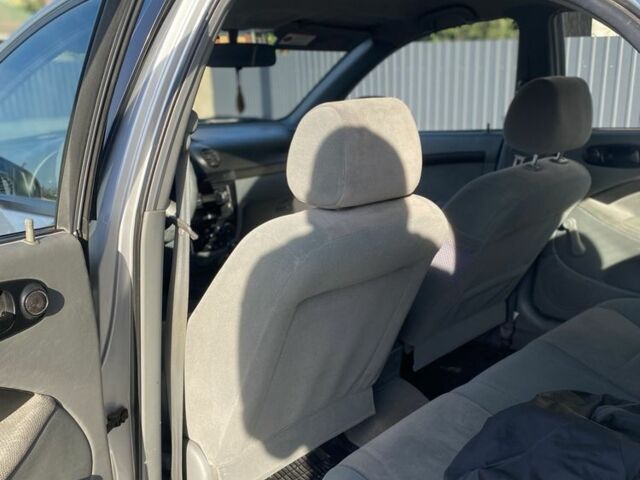 Серый Шевроле Лачетти, объемом двигателя 1.6 л и пробегом 109 тыс. км за 3300 $, фото 5 на Automoto.ua