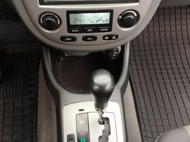 Сірий Шевроле Лачетті, об'ємом двигуна 1.8 л та пробігом 229 тис. км за 4425 $, фото 4 на Automoto.ua