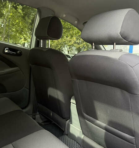 Шевроле Лачетти 2008 в Запорожье на Automoto.ua Серый Шевроле Лачетти, объемом двигателя 1.8 л и пробегом 68 тыс. км за 6200 $, фото 10 на Automoto.ua