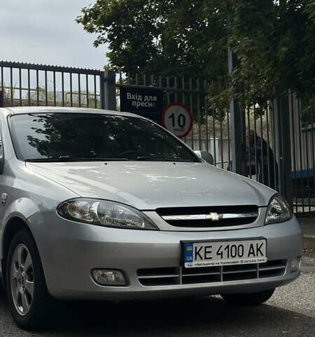 Шевроле Лачетти 2008 в Запорожье на Automoto.ua Серый Шевроле Лачетти, объемом двигателя 1.8 л и пробегом 68 тыс. км за 6200 $, фото 6 на Automoto.ua