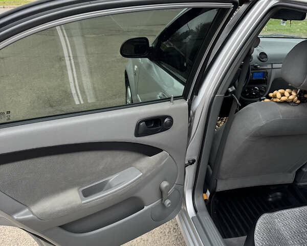 Сірий Шевроле Лачетті, об'ємом двигуна 1.6 л та пробігом 70 тис. км за 5900 $, фото 20 на Automoto.ua