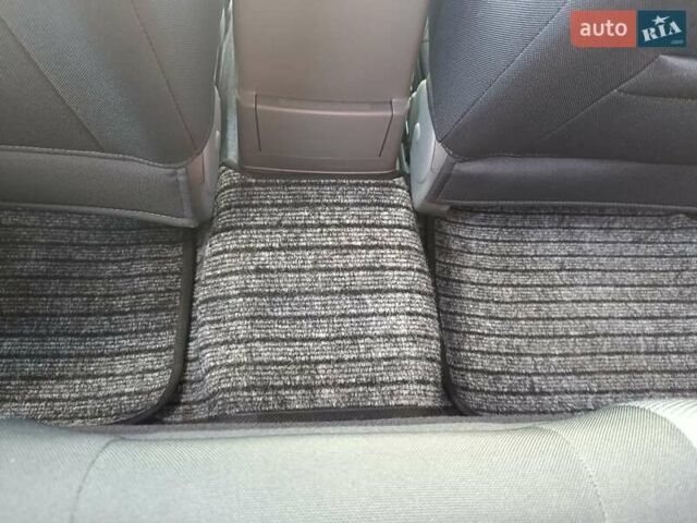 Серый Шевроле Лачетти, объемом двигателя 1.8 л и пробегом 138 тыс. км за 5700 $, фото 13 на Automoto.ua