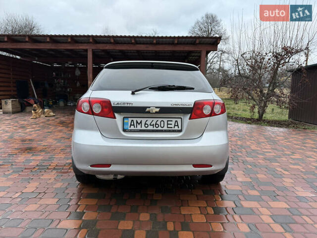 Серый Шевроле Лачетти, объемом двигателя 1.6 л и пробегом 216 тыс. км за 4900 $, фото 25 на Automoto.ua