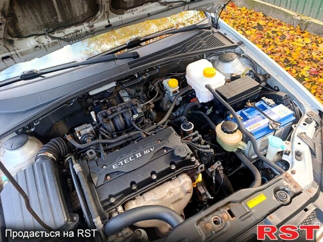 Шевроле Лачетти 2011 в Киеве на Automoto.ua Серый Шевроле Лачетти, объемом двигателя 1.6 л и пробегом 153 тыс. км за 4300 $, фото 6 на Automoto.ua