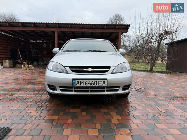Серый Шевроле Лачетти, объемом двигателя 1.6 л и пробегом 216 тыс. км за 4900 $, фото 7 на Automoto.ua