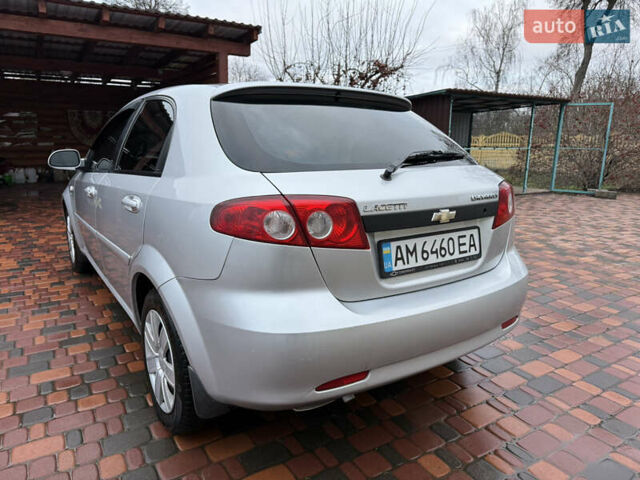 Серый Шевроле Лачетти, объемом двигателя 1.6 л и пробегом 216 тыс. км за 4900 $, фото 27 на Automoto.ua