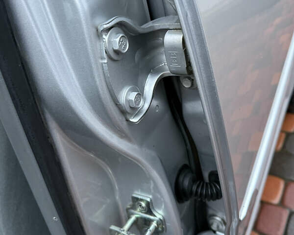 Серый Шевроле Лачетти, объемом двигателя 1.6 л и пробегом 216 тыс. км за 4900 $, фото 42 на Automoto.ua