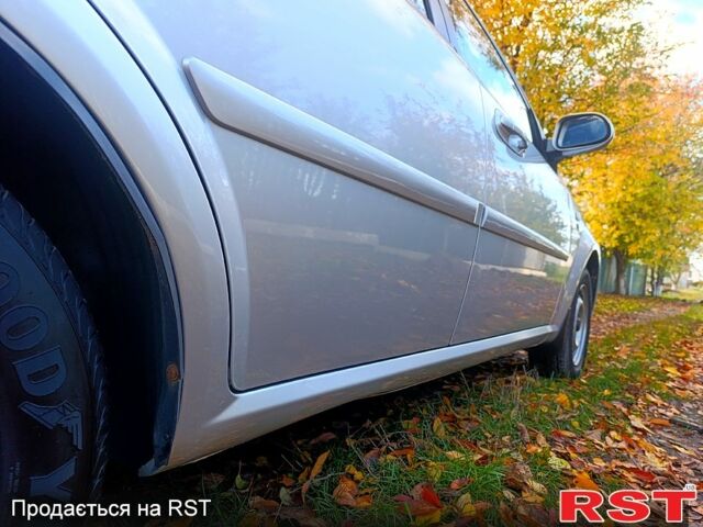 Шевроле Лачетти 2011 в Киеве на Automoto.ua Серый Шевроле Лачетти, объемом двигателя 1.6 л и пробегом 153 тыс. км за 4300 $, фото 12 на Automoto.ua