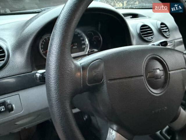 Серый Шевроле Лачетти, объемом двигателя 1.6 л и пробегом 216 тыс. км за 4900 $, фото 34 на Automoto.ua