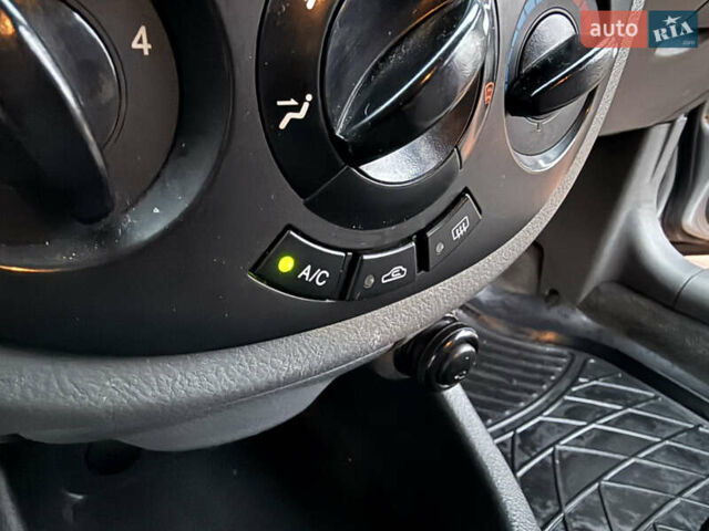 Серый Шевроле Лачетти, объемом двигателя 1.6 л и пробегом 216 тыс. км за 4900 $, фото 38 на Automoto.ua