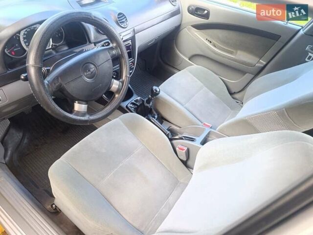 Шевроле Лачетти 2011 в Киеве на Automoto.ua Серый Шевроле Лачетти, объемом двигателя 1.6 л и пробегом 153 тыс. км за 4300 $, фото 10 на Automoto.ua