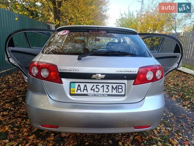 Шевроле Лачетти 2011 в Киеве на Automoto.ua Серый Шевроле Лачетти, объемом двигателя 1.6 л и пробегом 153 тыс. км за 4300 $, фото 8 на Automoto.ua