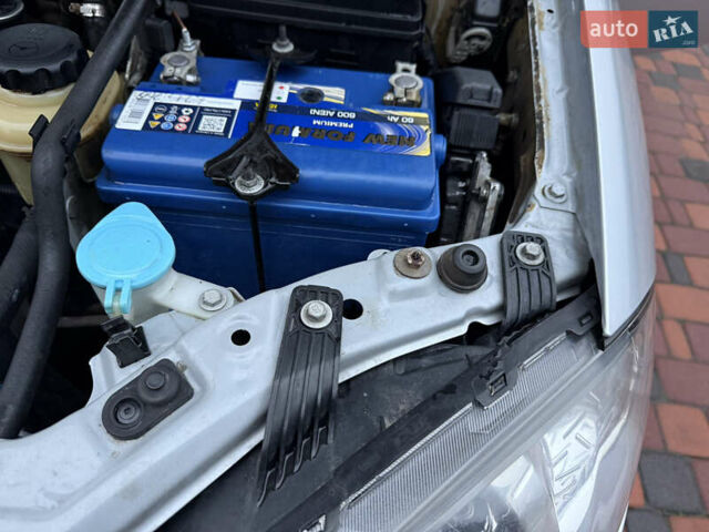 Серый Шевроле Лачетти, объемом двигателя 1.6 л и пробегом 216 тыс. км за 4900 $, фото 50 на Automoto.ua