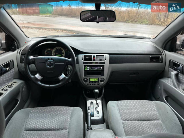 Сірий Шевроле Лачетті, об'ємом двигуна 1.8 л та пробігом 185 тис. км за 4500 $, фото 40 на Automoto.ua