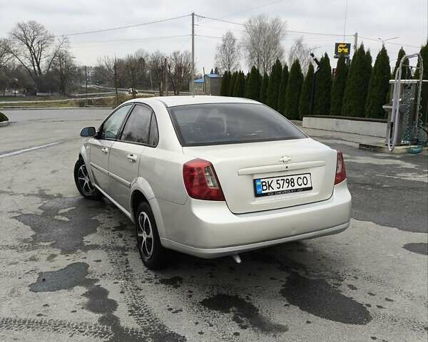 Серый Шевроле Лачетти, объемом двигателя 1.82 л и пробегом 222 тыс. км за 2999 $, фото 6 на Automoto.ua
