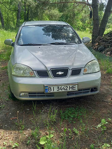 Серый Шевроле Лачетти, объемом двигателя 1.8 л и пробегом 327 тыс. км за 3200 $, фото 3 на Automoto.ua