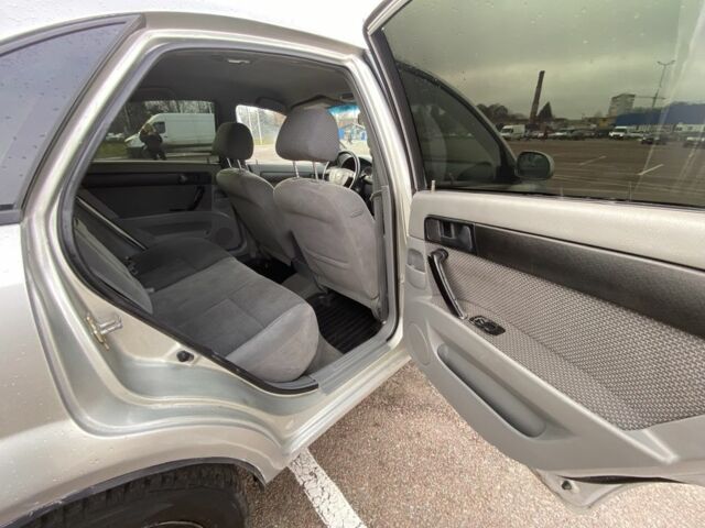 Сірий Шевроле Лачетті, об'ємом двигуна 1.8 л та пробігом 305 тис. км за 2500 $, фото 19 на Automoto.ua