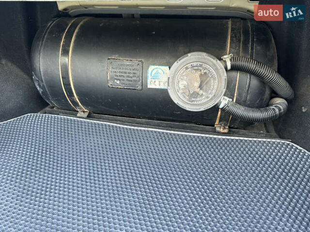 Серый Шевроле Лачетти, объемом двигателя 1.8 л и пробегом 136 тыс. км за 7500 $, фото 27 на Automoto.ua