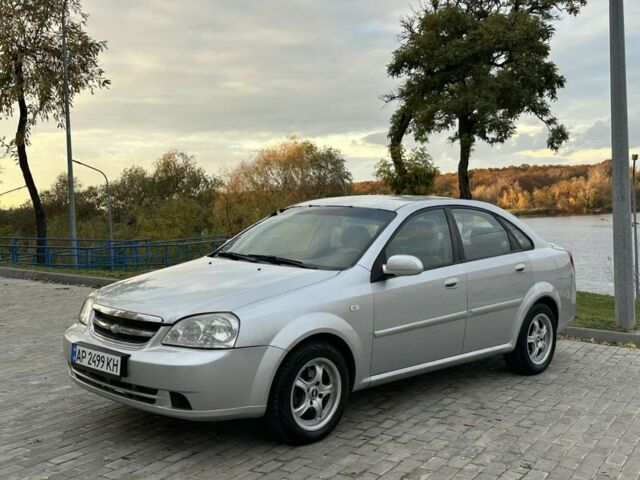 Серый Шевроле Лачетти, объемом двигателя 1.8 л и пробегом 170 тыс. км за 3599 $, фото 1 на Automoto.ua