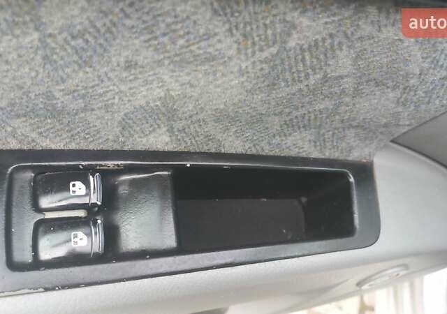 Серый Шевроле Лачетти, объемом двигателя 1.8 л и пробегом 320 тыс. км за 2999 $, фото 8 на Automoto.ua