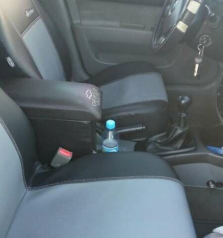 Сірий Шевроле Лачетті, об'ємом двигуна 0 л та пробігом 166 тис. км за 4000 $, фото 4 на Automoto.ua