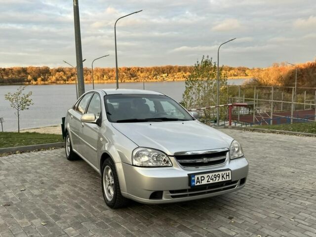 Серый Шевроле Лачетти, объемом двигателя 1.8 л и пробегом 170 тыс. км за 3599 $, фото 4 на Automoto.ua