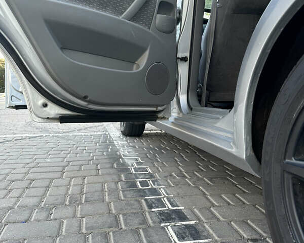 Серый Шевроле Лачетти, объемом двигателя 1.8 л и пробегом 136 тыс. км за 7500 $, фото 13 на Automoto.ua