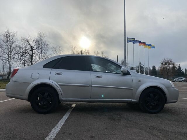 Сірий Шевроле Лачетті, об'ємом двигуна 1.8 л та пробігом 305 тис. км за 2500 $, фото 5 на Automoto.ua