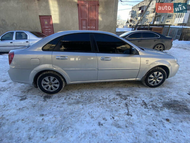 Серый Шевроле Лачетти, объемом двигателя 1.6 л и пробегом 339 тыс. км за 3550 $, фото 9 на Automoto.ua