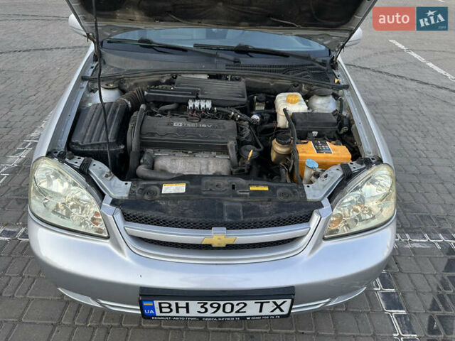 Серый Шевроле Лачетти, объемом двигателя 1.8 л и пробегом 136 тыс. км за 7500 $, фото 24 на Automoto.ua