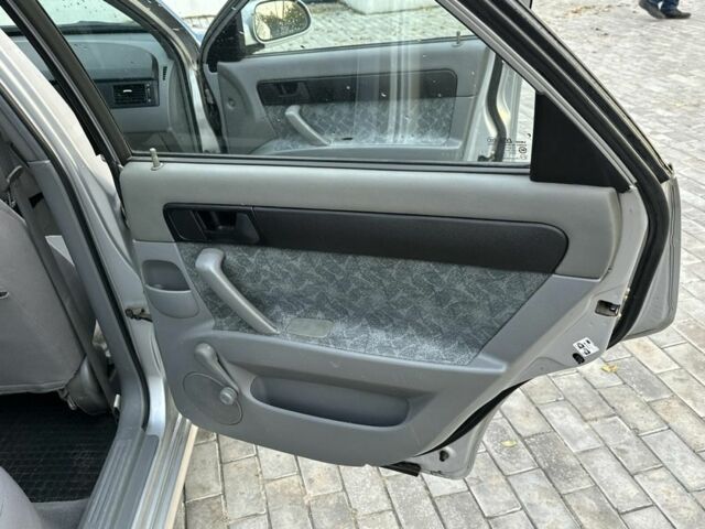 Серый Шевроле Лачетти, объемом двигателя 1.8 л и пробегом 170 тыс. км за 3599 $, фото 21 на Automoto.ua