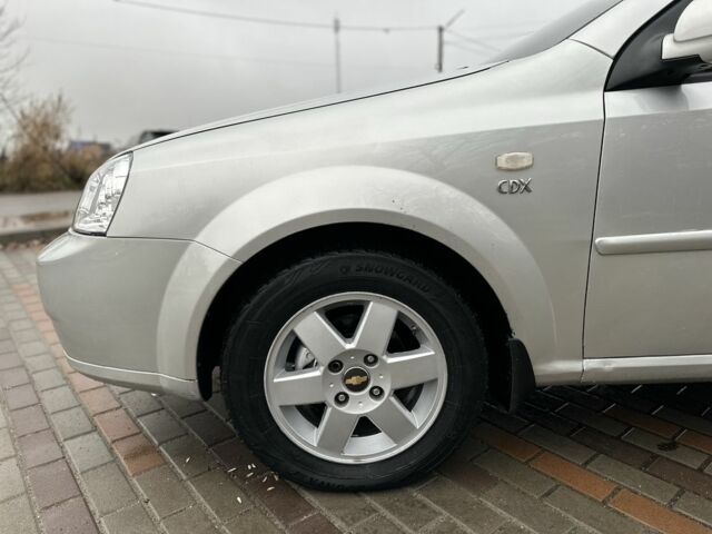 Серый Шевроле Лачетти, объемом двигателя 1.8 л и пробегом 180 тыс. км за 4500 $, фото 8 на Automoto.ua