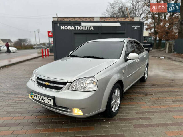 Сірий Шевроле Лачетті, об'ємом двигуна 1.8 л та пробігом 185 тис. км за 4500 $, фото 16 на Automoto.ua