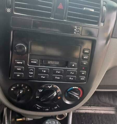 Серый Шевроле Лачетти, объемом двигателя 1.8 л и пробегом 320 тыс. км за 2999 $, фото 7 на Automoto.ua